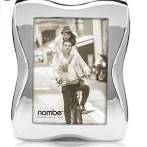 Nambe Bella Frame
